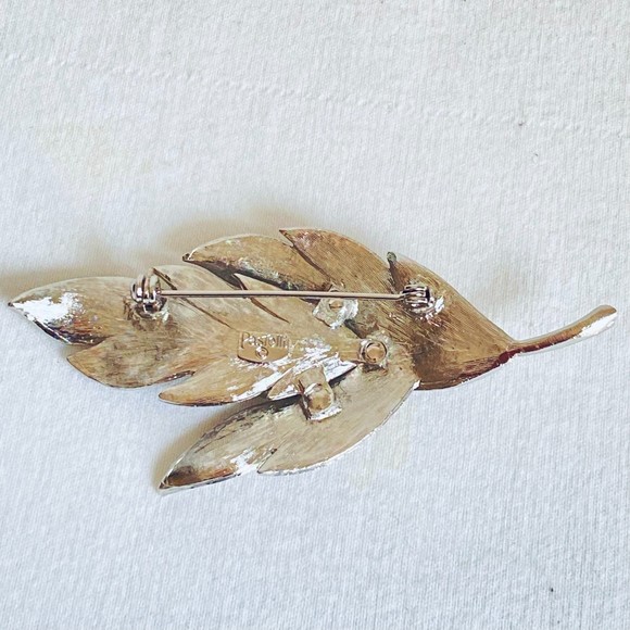 Pastelli Large Silver Tone Leaf Brooch - Picture 3 of 5